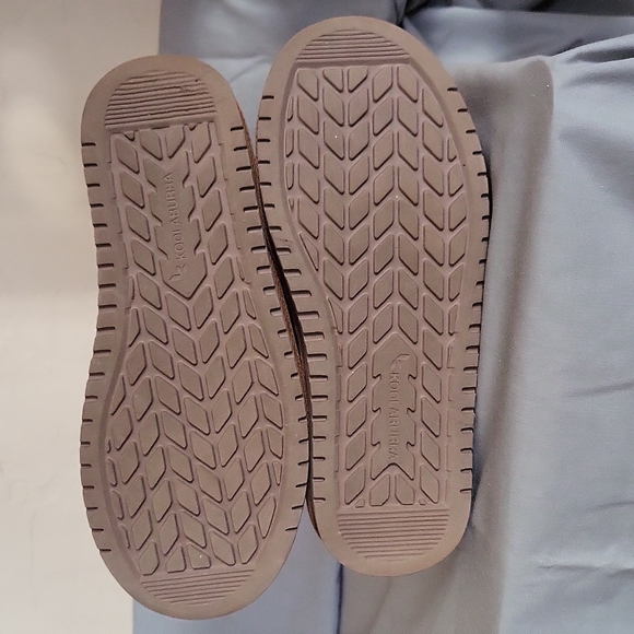 Koolaburra by UGG Suede Bow Boots WO's Size 5 - Picture 9 of 9